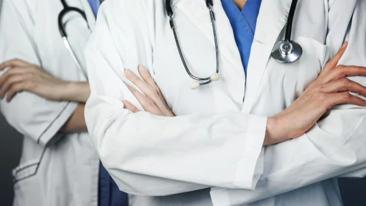 Content That Builds Trust: Blogging Strategies to Strengthen Doctor SEO